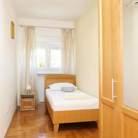 And With Parking Space - 11623 Penzion