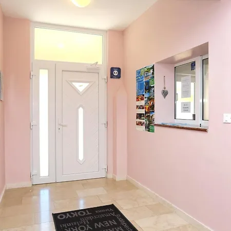 And With Parking Space - 11623 3*